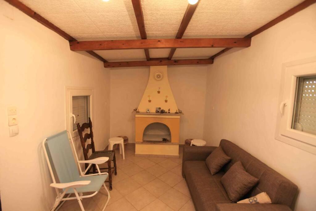 Cape Maleas Villa Agios Nikolaos  Екстериор снимка